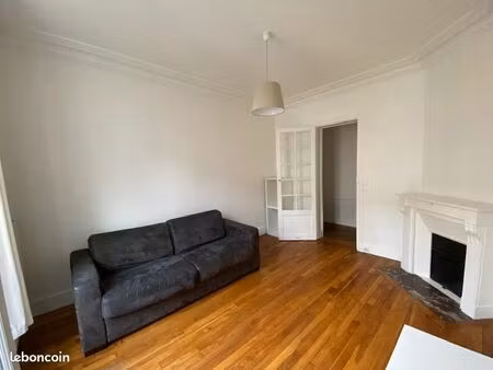 grand 2 pièces 40m² - courbevoie bécon