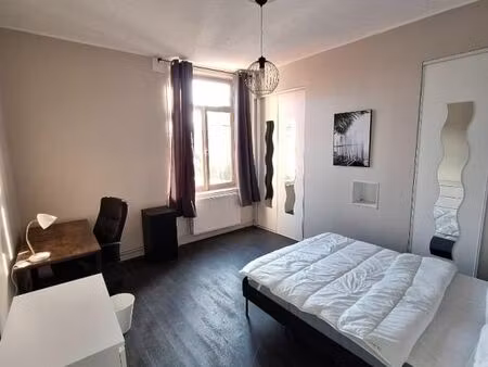 chambre 1 pièce 17 m²