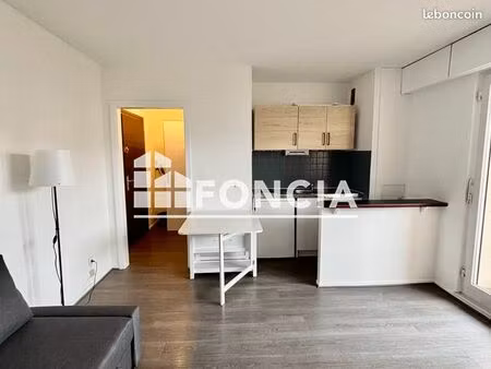 studio 1 pièce 22 m²