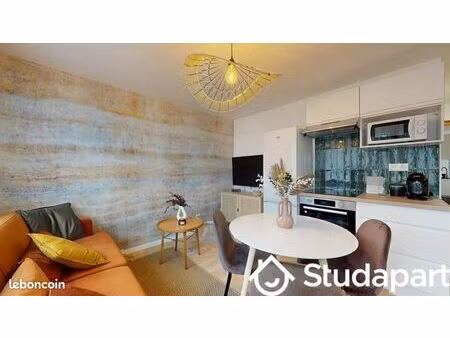 chambre 1 pièce 10 m²