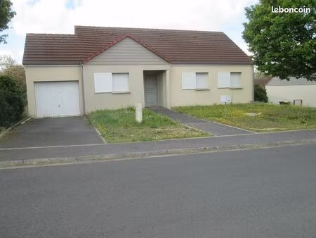 maison meublée  3 chambres  garage