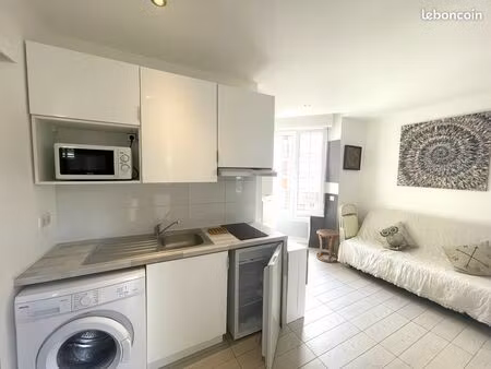 juan les pins centre - studio meuble residence au calme