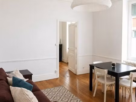 idéalement situé à dijon  meublé
