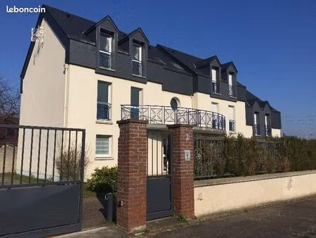 appartement f4 en duplex dans résidence au calme