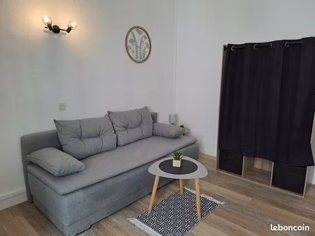 meublé 25 m² toutes charges comprises refait à neuf
