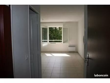 location très bel appartement t1 bis 33 m2 avec parking pessac alouette