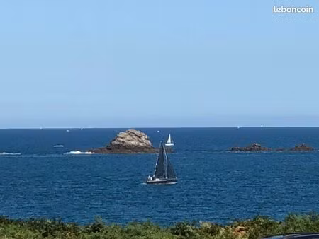 f2 meublé st malo face à la mer