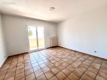 appartement 3 pièces 55 m²