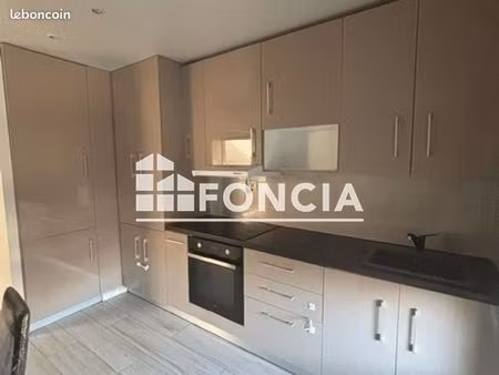 appartement 4 pièces 77 m²