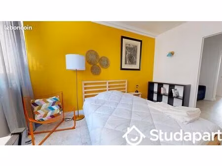chambre 1 pièce 9 m²