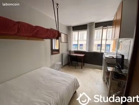 appartement 1 pièce 15 m²
