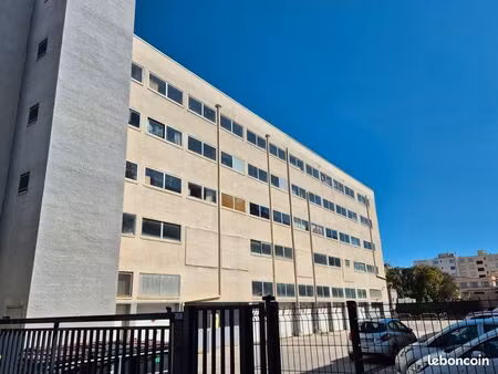 canet plage centre garage individuel 13 m2