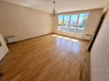 vente appartement 3 pièces à angers (49000) : à vendre 3 pièces / 84m² angers