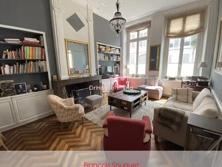 charmante maison bourgeoise de 12 pièces à montreuil-sur-mer  une occasion à ne pas manque