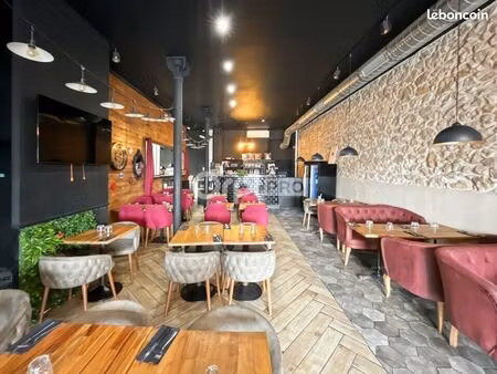 local commercial 147 m²