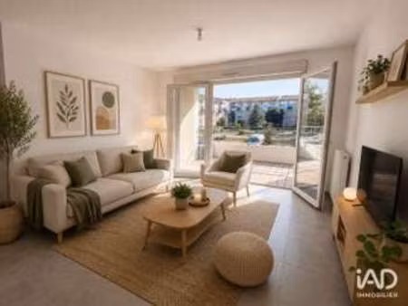 location appartement 2 pièces à castanet-tolosan (31320) : à louer 2 pièces / 39m² castane