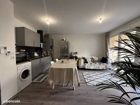 appartement t2 non meublé en location (bail 3/6/9)