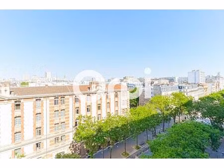 appartement 2 pièces en étage avec deux balcons + cave
