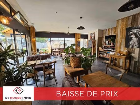 elégant brasserie à paris