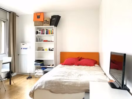 75007 - avenue de breteuil / rue du general bertrant - studio meuble