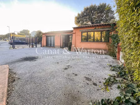 villa de luxe à vendre à cavalaire-sur-mer