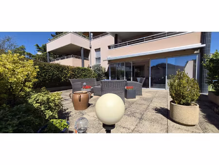 3-4 pièces avec terrasse et jardin privatif