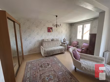 appartement de 71 86 m2 situé à troyes !