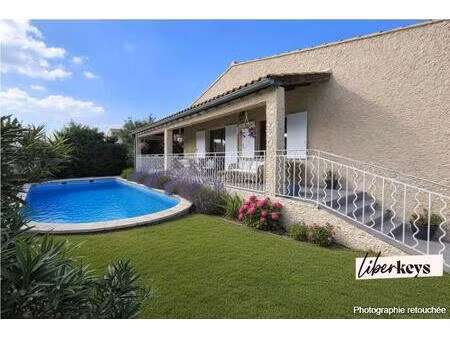 maison familiale t5 plain-pied  piscine et garage