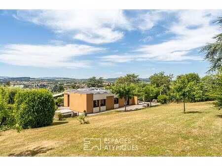maison d'architecte entièrement rénovée avec vue panoramique