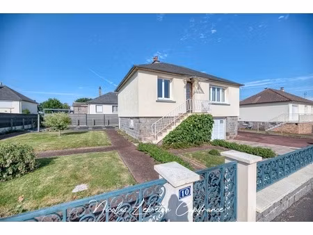pavillon sur sous-sol complet avec jardin clos – la selle-la-forge