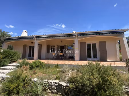 villa de plain pied au calme absolu