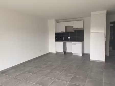 appartement t2 - 31500