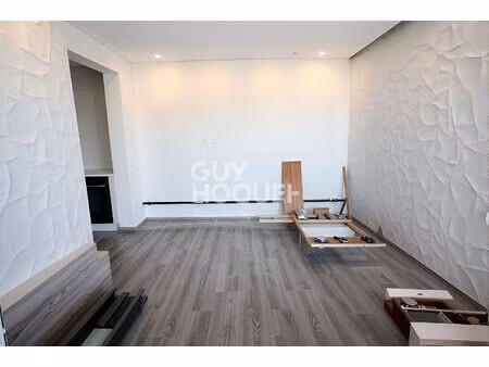 local commercial avignon 52 m2