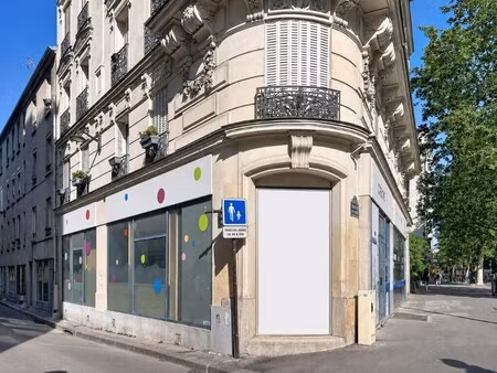 vente commerce paris 75011 106m²