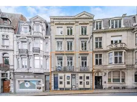 bureaux 182m² sur 2 niveaux – belle opportunité
