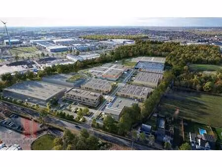 nouveau bâtiment d’entreprise durable de 1.235 m² à borne...