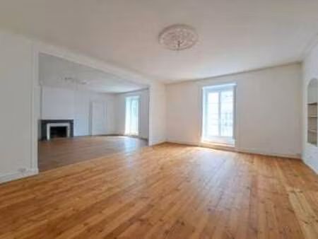 location appartement 4 pièces à nantes centre ville (44000) : à louer 4 pièces / 140m² nan