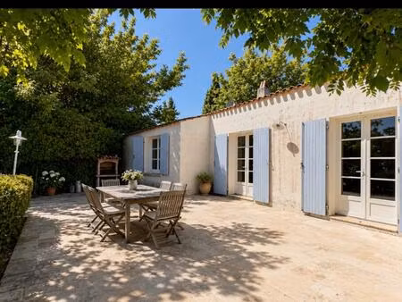 villa saint laurent de la pree 120 m2