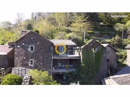 propriété 3 pièces 62 m²