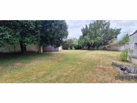 terrain 1002 m² hem