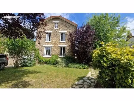 maison 7 pièces 170 m²