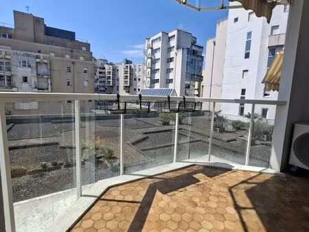 appartement 2 pièces 60 m²