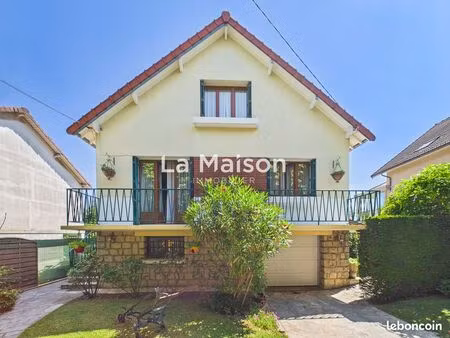maison 5 pièces 112 m²
