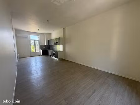 appartement 3 pièces 77 m²