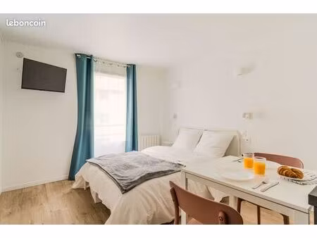 studio 1 pièce 17 m²