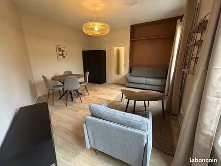 appartement meublé entièrement rénové – calme avec parking