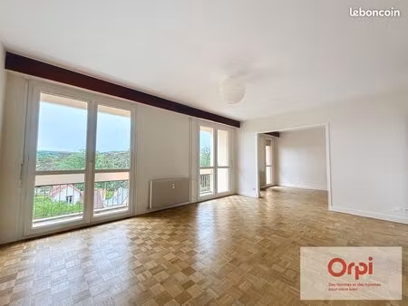 appartement 4 pièces 80 m²