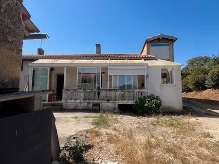 à louer petit appartement
