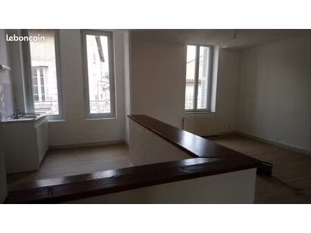 t3 centre de lusignan