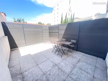 studio 1 pièce 26 m²